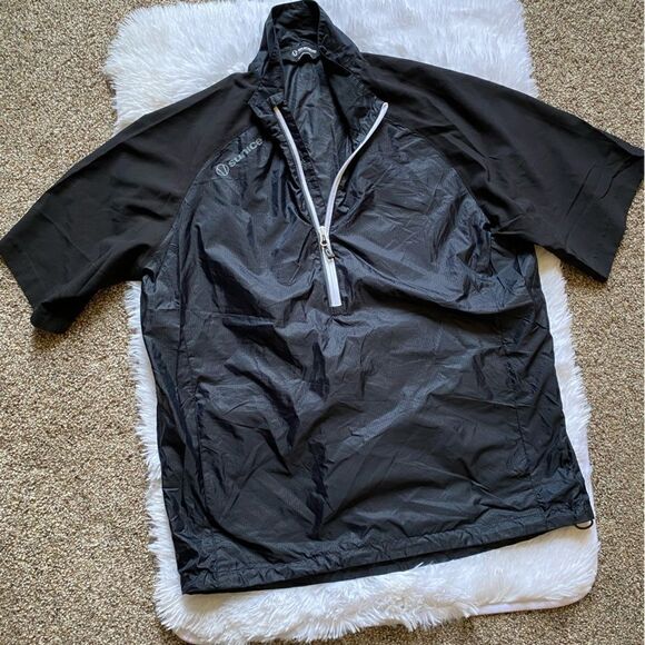 Sunice Black Quarter Zip Lightweight Windbreaker Pullover Top Size Medium - Picture 1 of 12